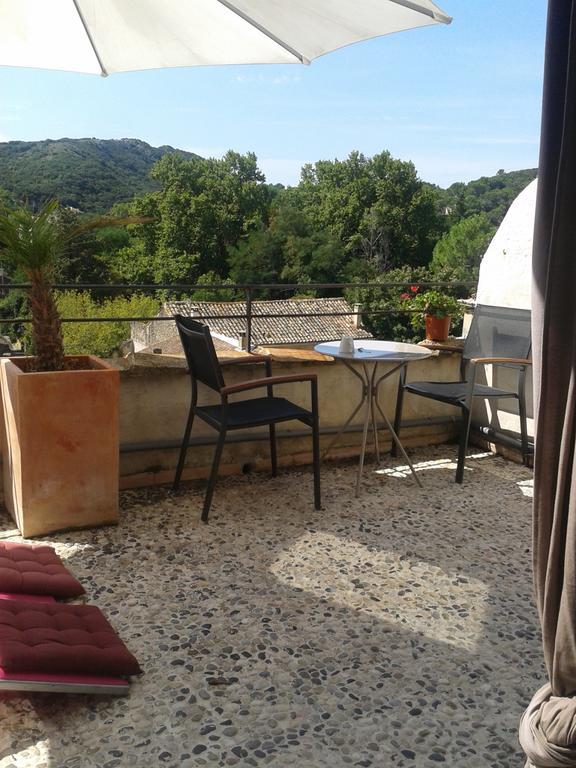 Guesthouse De Cambis B&B Remoulins Camera foto